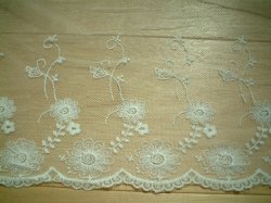 画像1: TL5*お花刺繍のチュールレース*巾28cm 